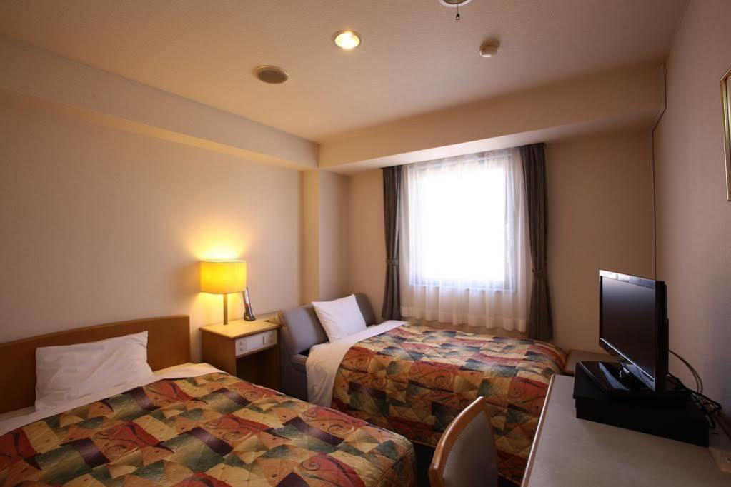 Hotel Ermou Regency Нумадзу Экстерьер фото